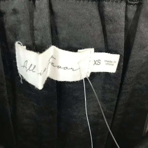 NEW All in  Favor Spaghetti Strap Crop Top - Picture 3 of 7